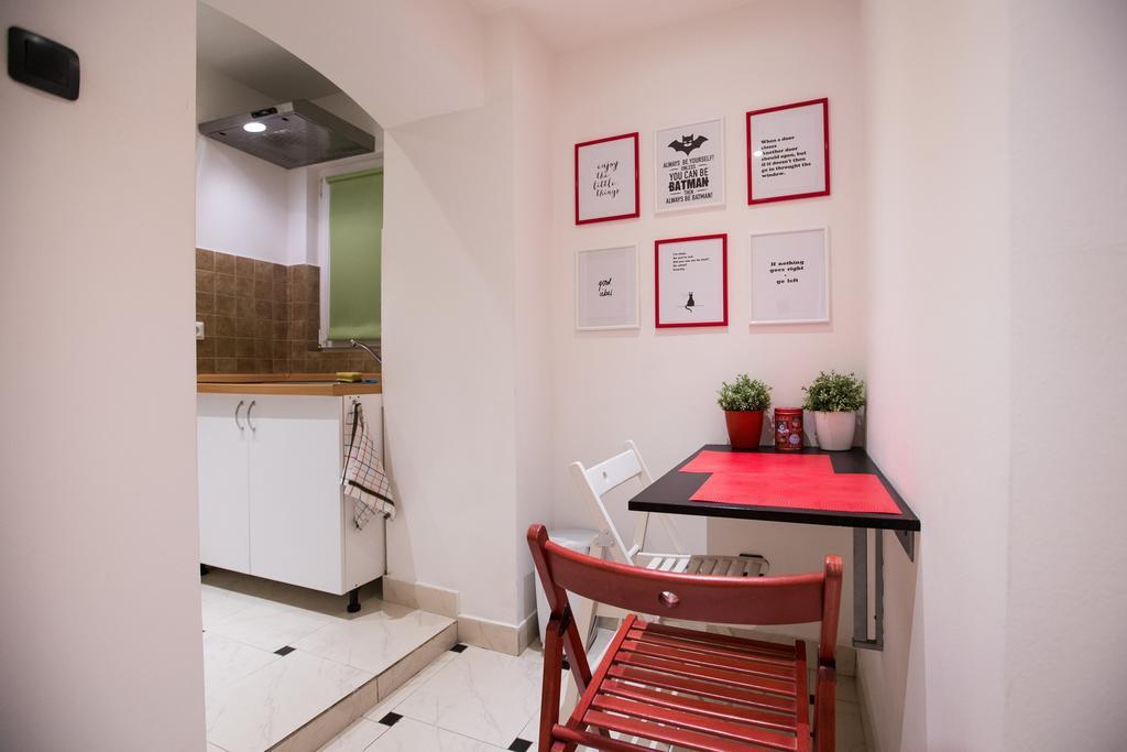 Eazzynight Center Apartment Загреб Номер фото